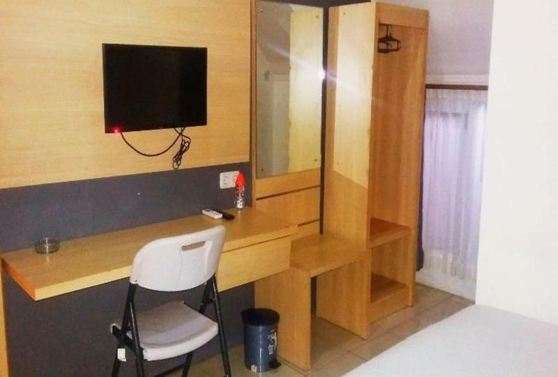 Reddoorz @ Hotel Arimbi Dewi Sartika Baru Bandung Ngoại thất bức ảnh